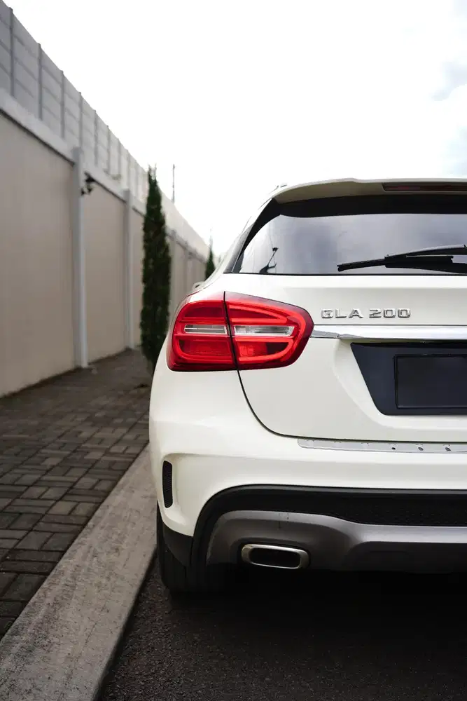 Mercedes-Benz GLA200 2016 Bensin