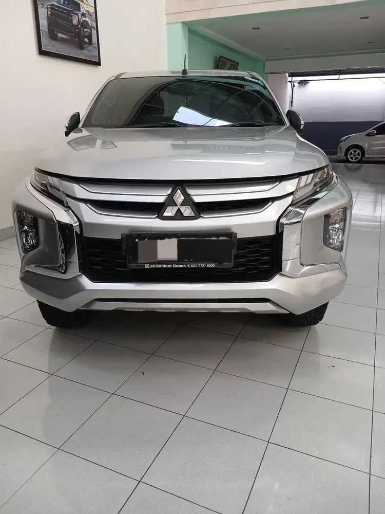 Mitsubishi Triton Exceed Double Cabin 2019 Silver Metalik M/T
