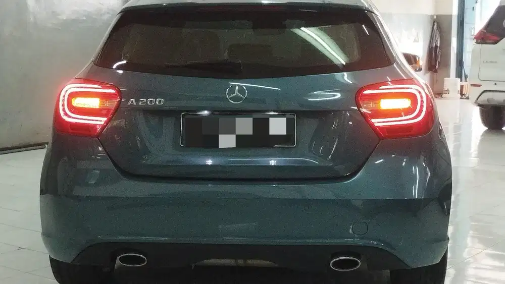 Mercedes-Benz A200 2014 Bensin