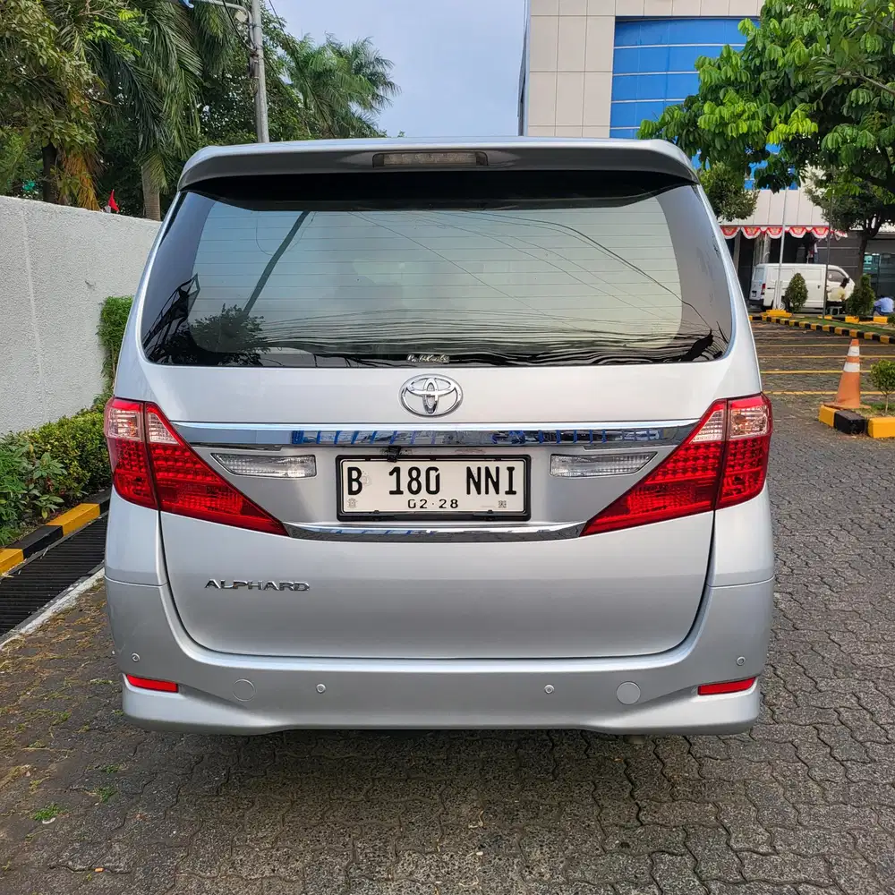 Toyota Alphard 2012 Bensin