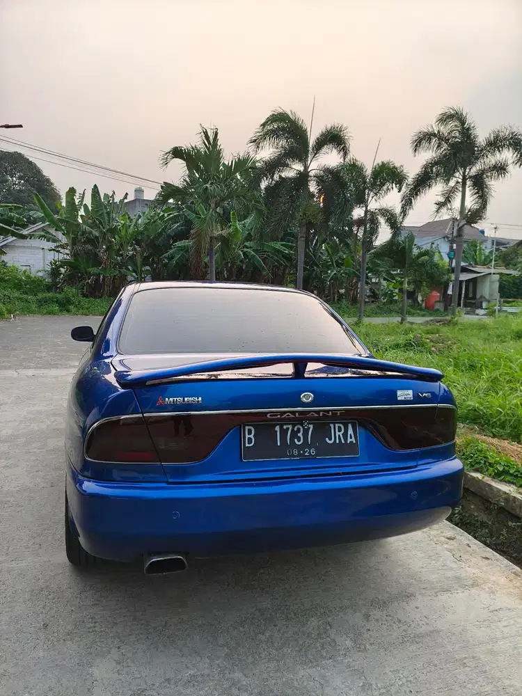 Mitsubishi Galant 1996 Bensin