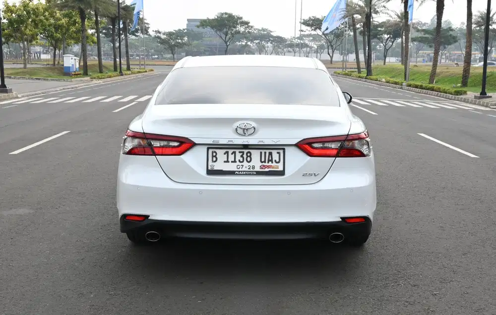 (Tdp2jt) Camry V 2023 Putih