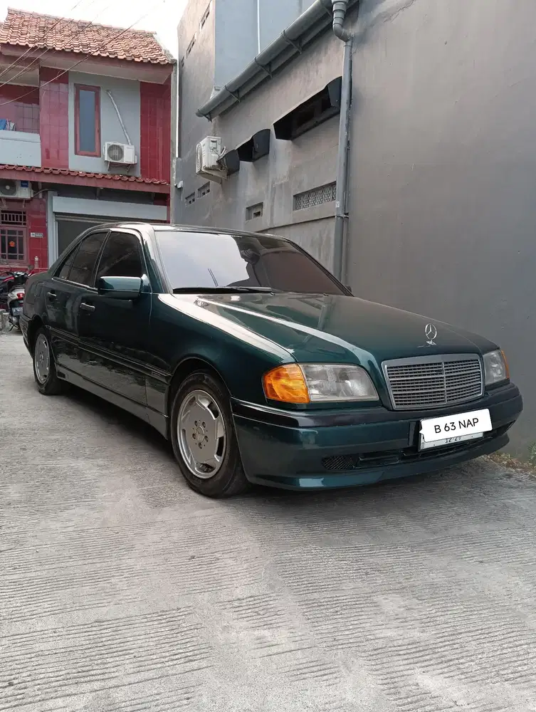 Mercedes-Benz C180 1995 Bensin