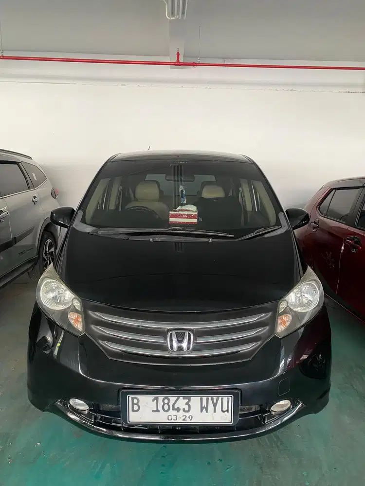 Honda Freed 2010 Bensin