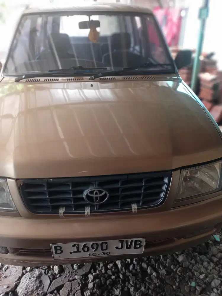 Toyota Kijang 2001 Bensin