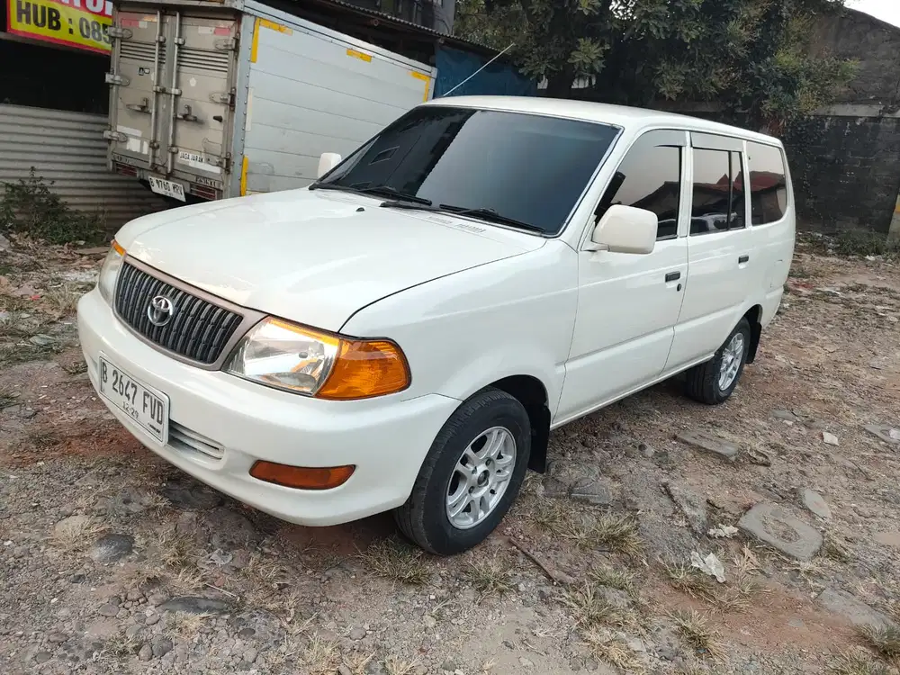 Toyota Kijang 2003 Bensin
