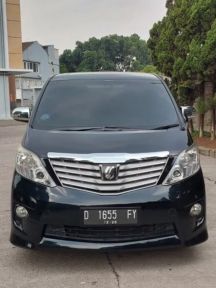 Toyota Alphard 2011 Bensin