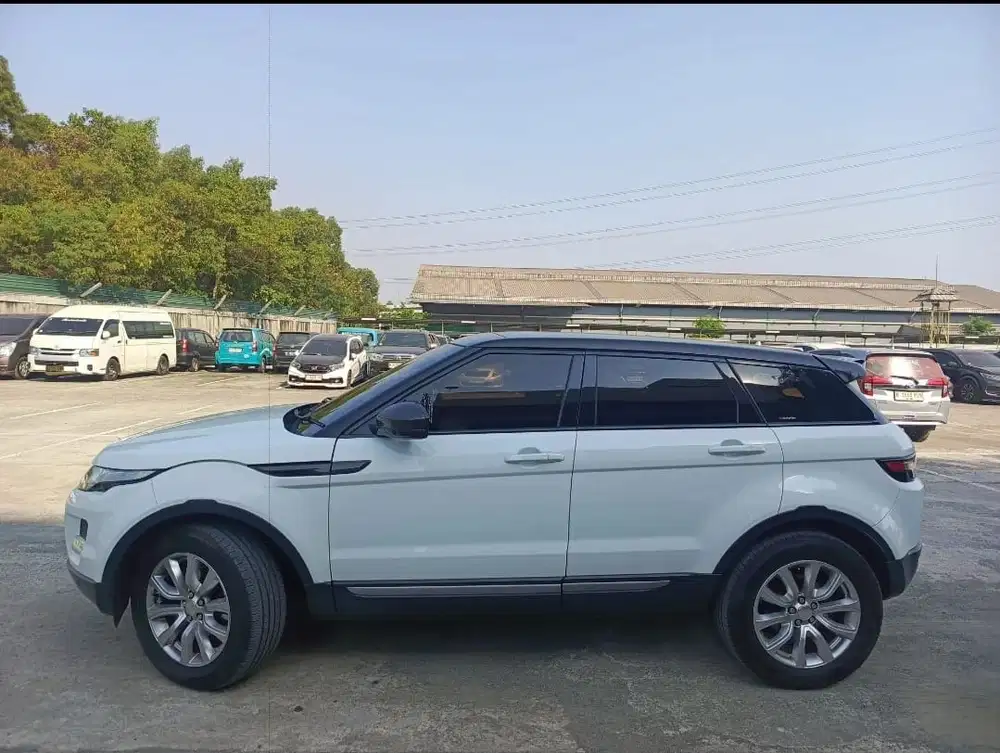 Land Rover Range Rover Evoque 2014 Bensin