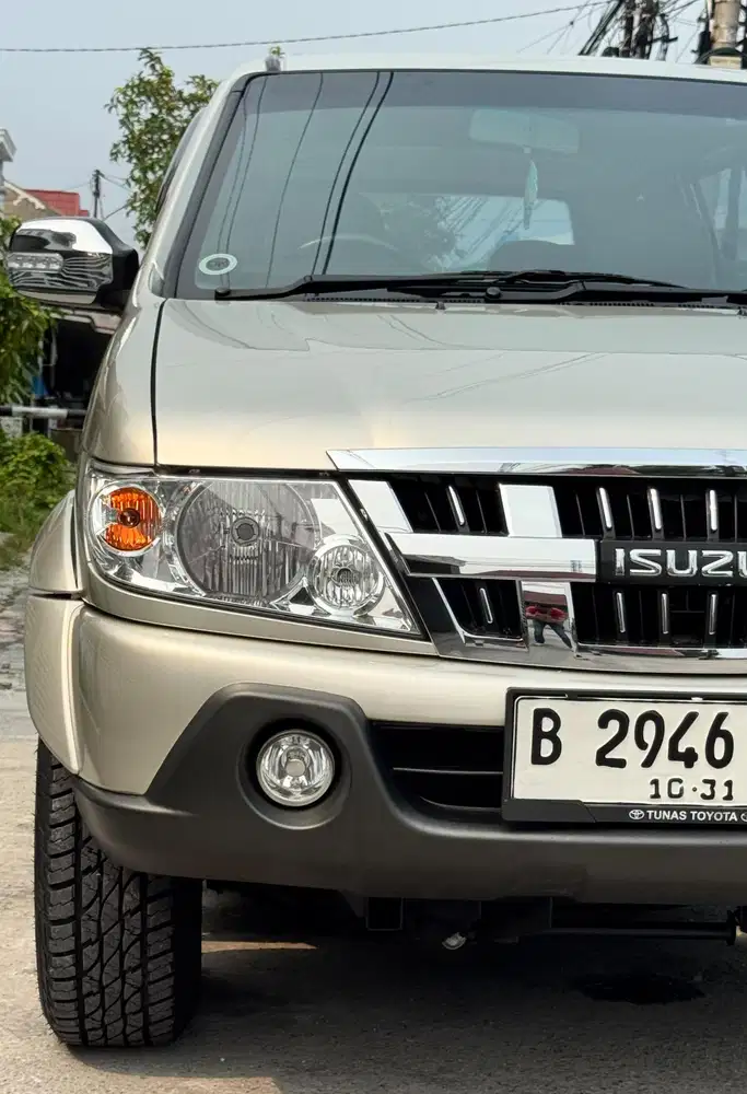 ISUZU PANTHER GRAND TOURING 2.5 MANUAL TURBO DIESEL 2016