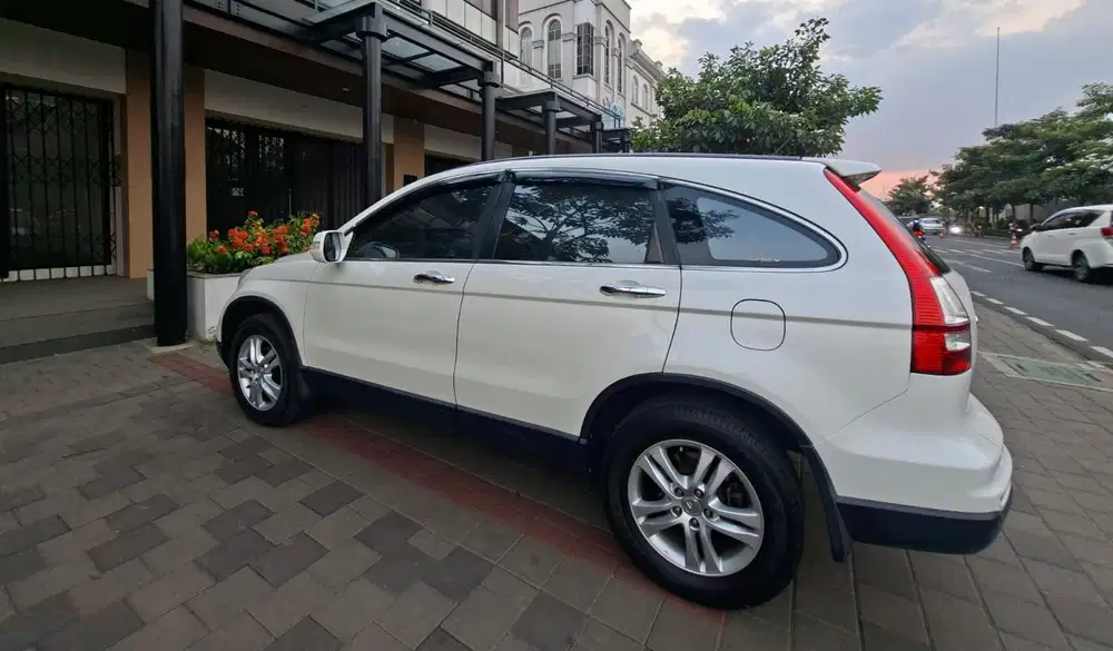 Honda CR-V 2011 Bensin