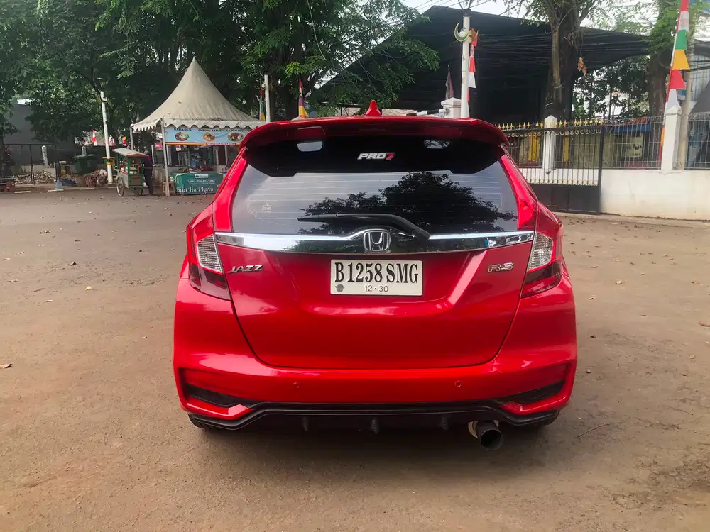 Dp 9 juta. Honda Jazz RS Matic.