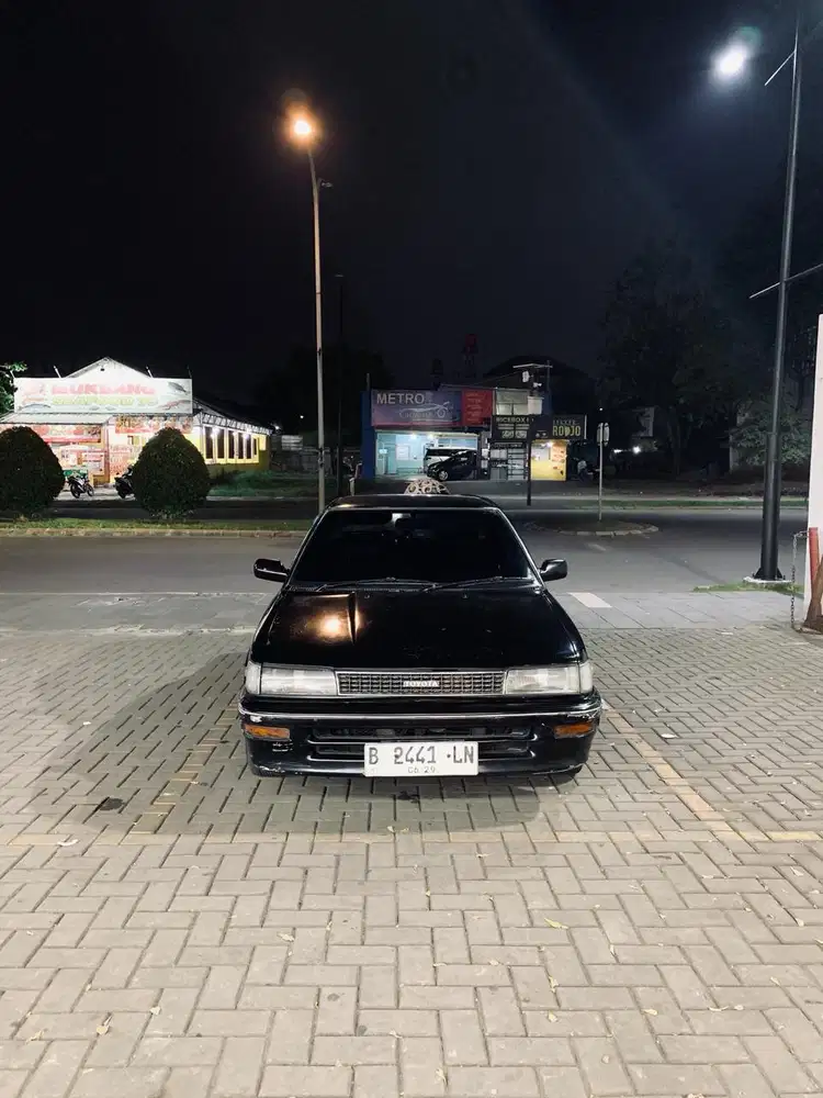 Toyota Corolla 1990 Bensin