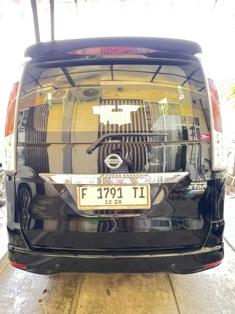 Nissan Serena 2013 Bensin
