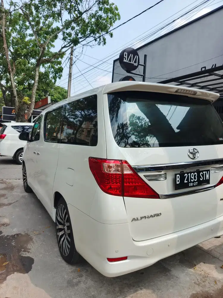 Toyota Alphard 2012 Bensin