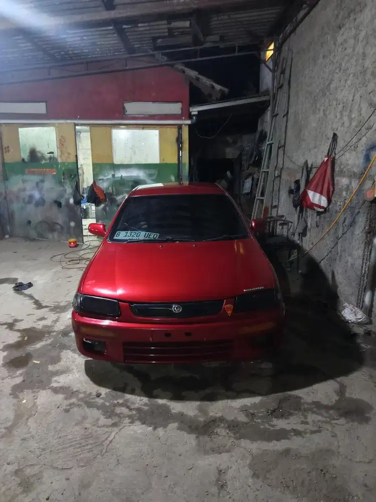 Mazda Familia 1997 Bensin