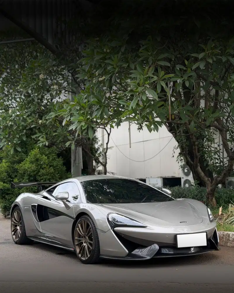 McLaren 570S Coupe 2016