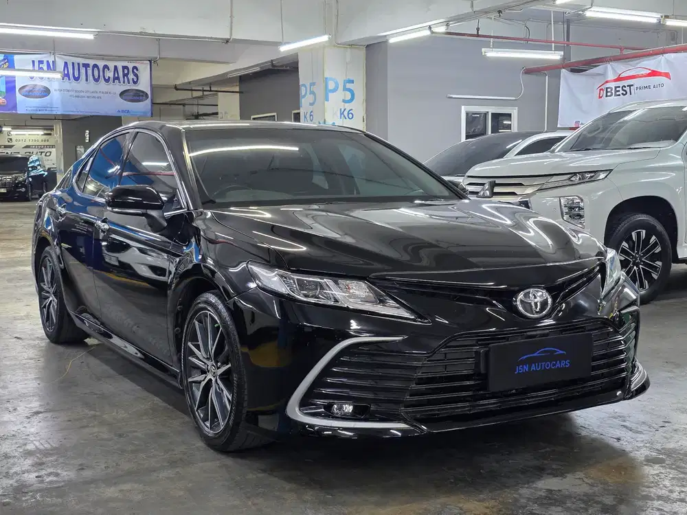 TOYOTA CAMRY V AT 2.5 2023 MATIC