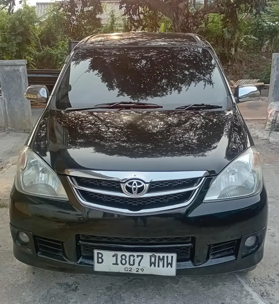 Toyota Avanza 2011 Bensin
