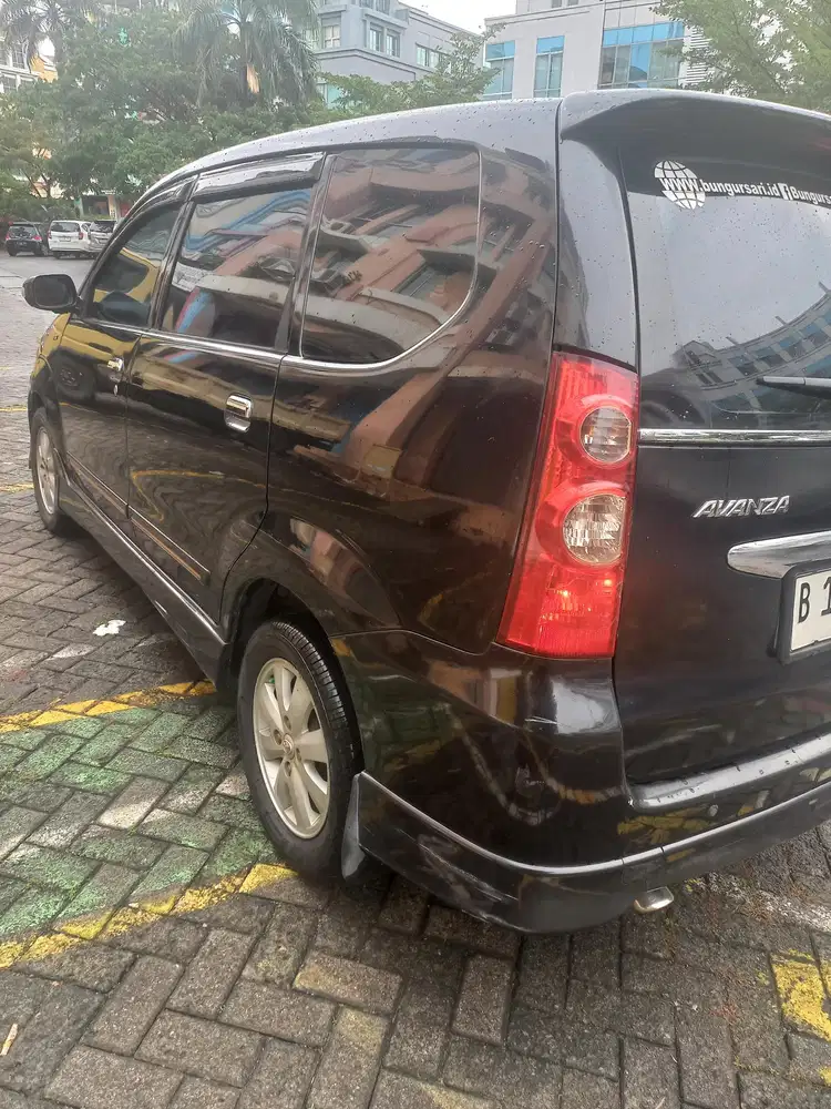 Toyota Avanza 2010 Bensin