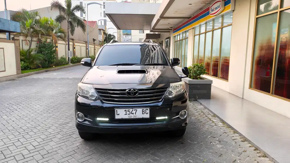 Toyota Fortuner VNT.   AT. 2015 Diesel