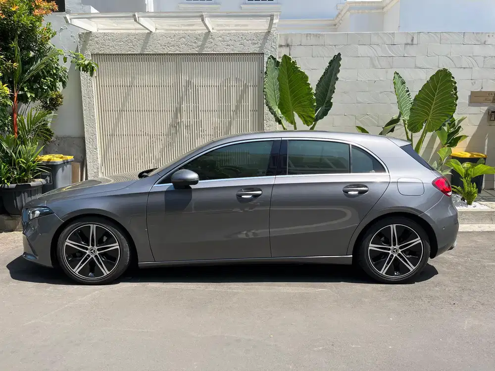 Mercedes-Benz A200 2018 Bensin
