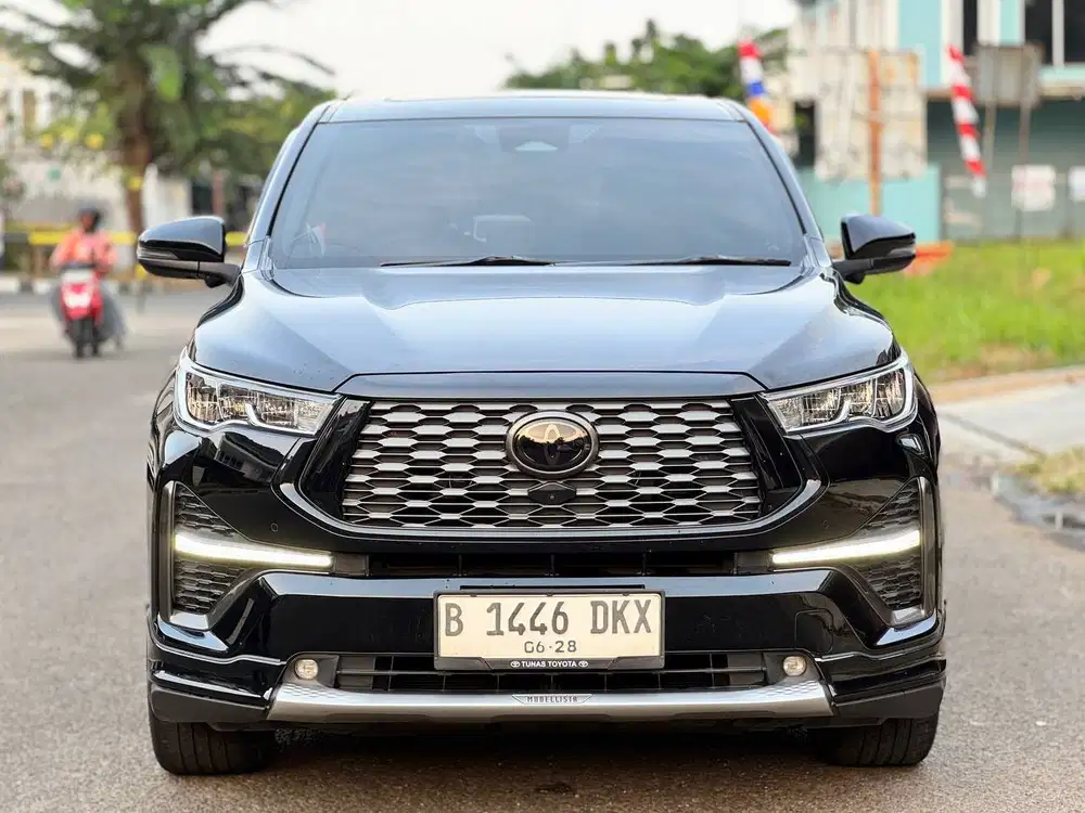 Toyota Kijang Innova 2023 Bensin