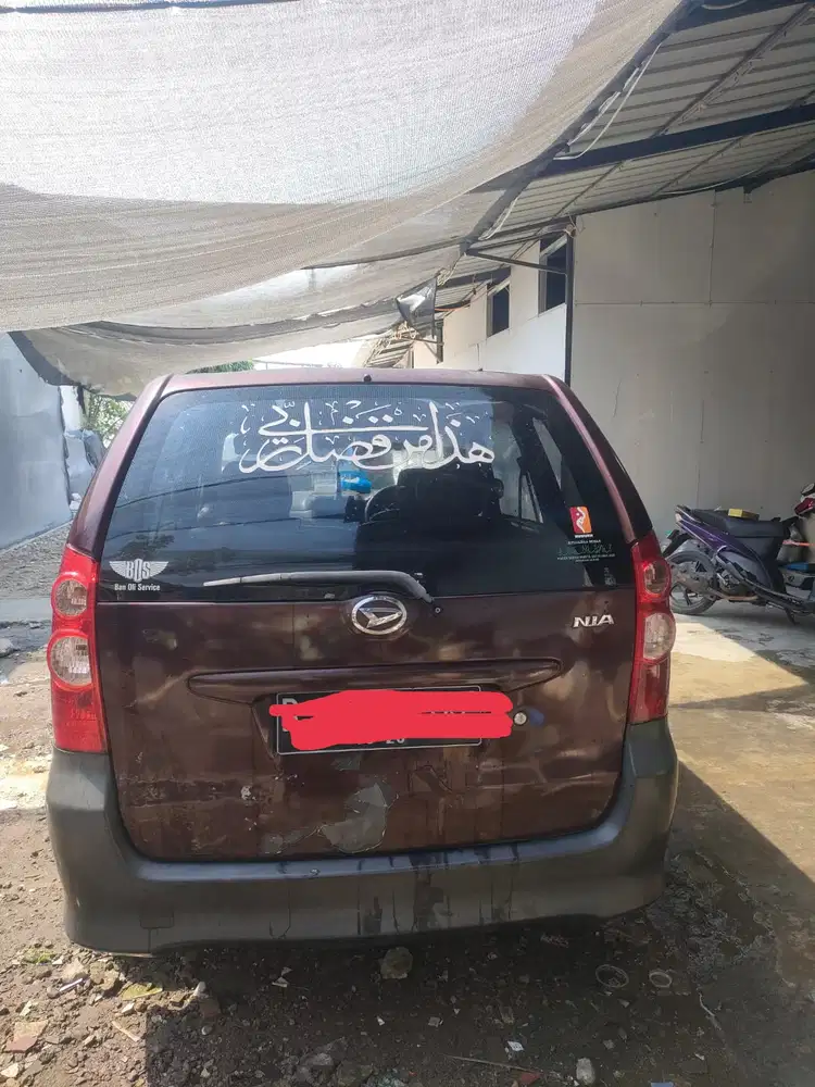Daihatsu Xenia 2010 Bensin