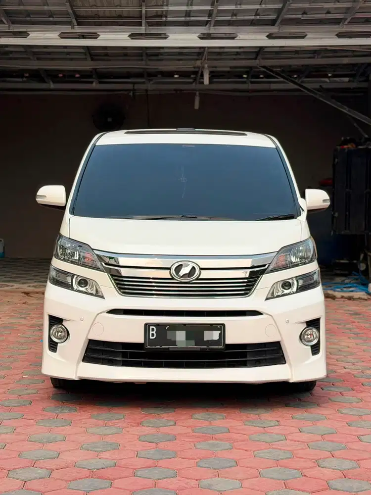 Toyota Vellfire 2014 Bensin