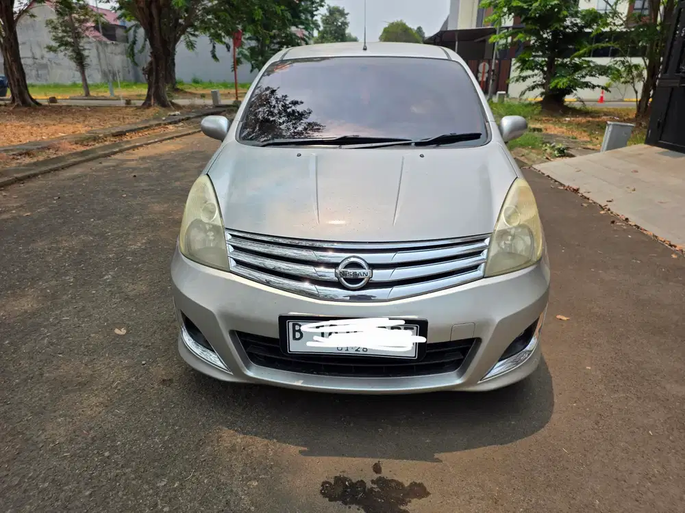 Antik KM 87rb an..Nissan Grand livina XV 2012 matic 1.5