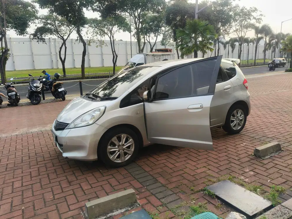 Honda Jazz 2012 Bensin