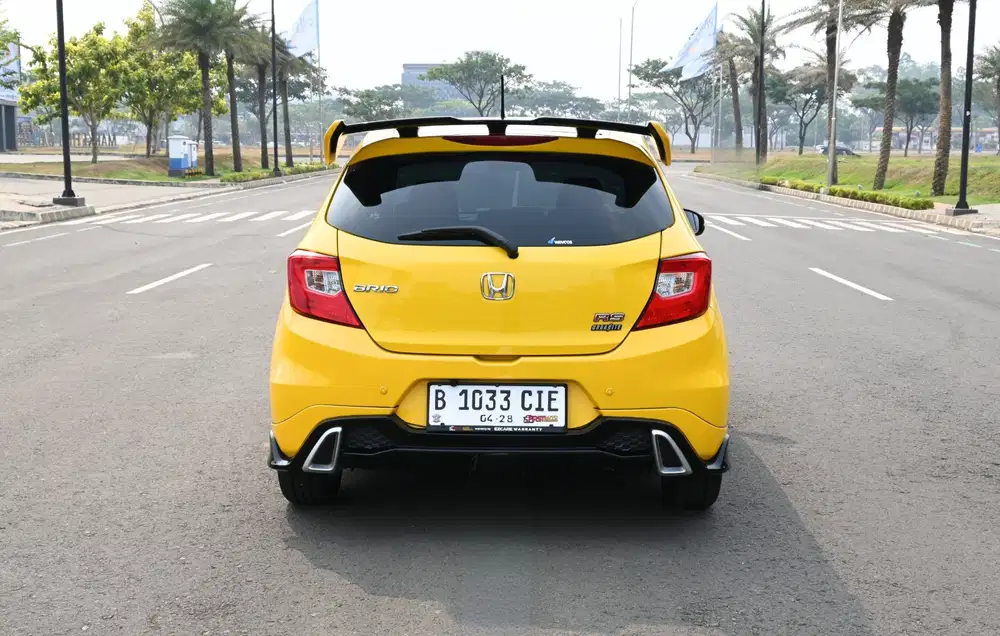 (Tdp2jt) Brio RS Urbanite 1.2 CVT 2023 Kuning
