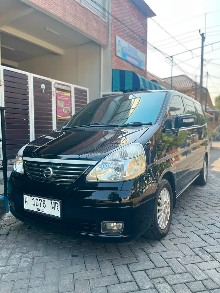 Nissan Serena 2011 Bensin