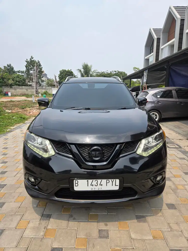 Nissan X-Trail 2015 Bensin
