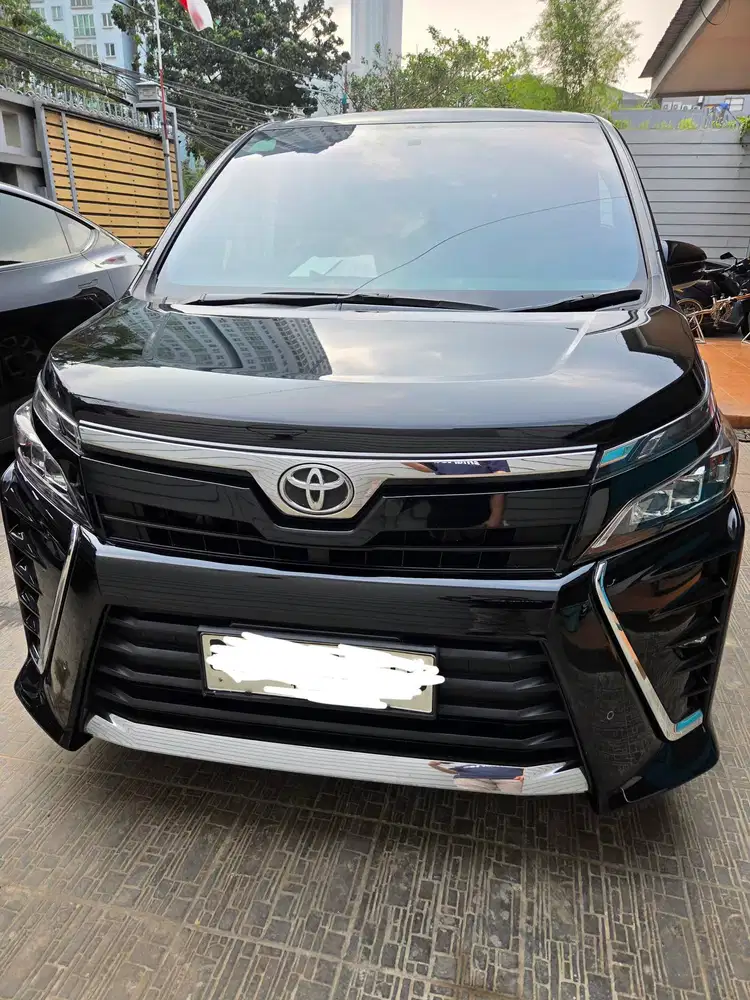 Toyota Voxy 2019 Bensin