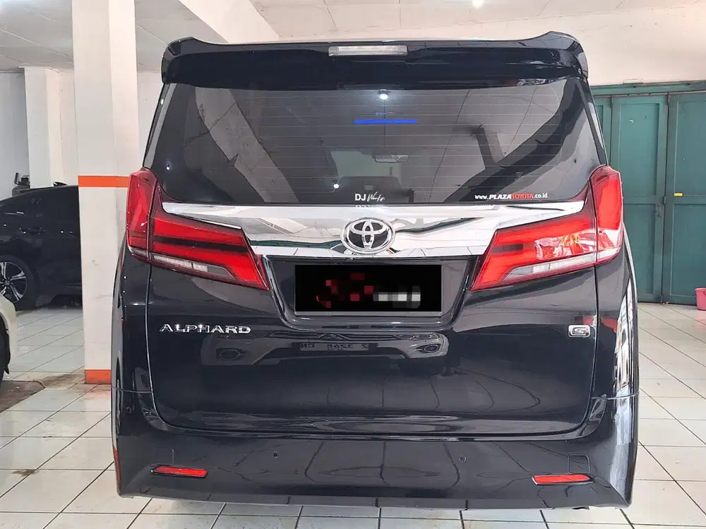 Toyota Alphard 2023