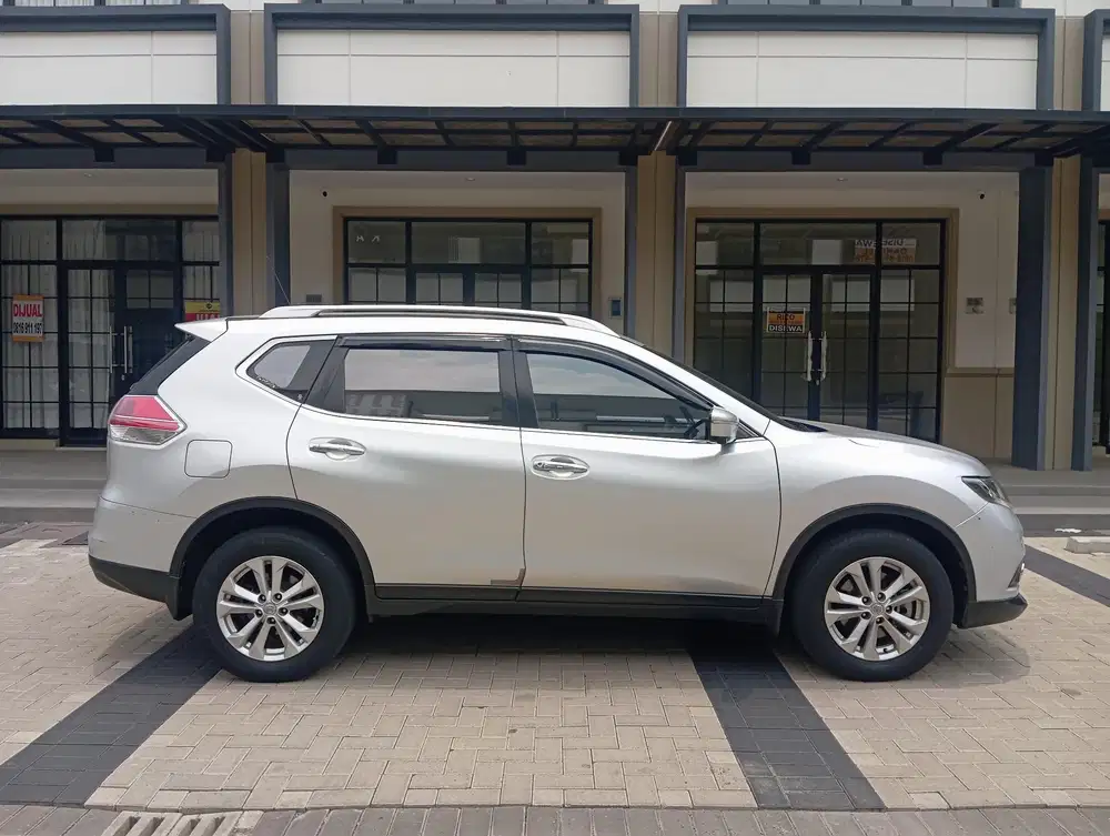 Nissan X-Trail 2014 Bensin