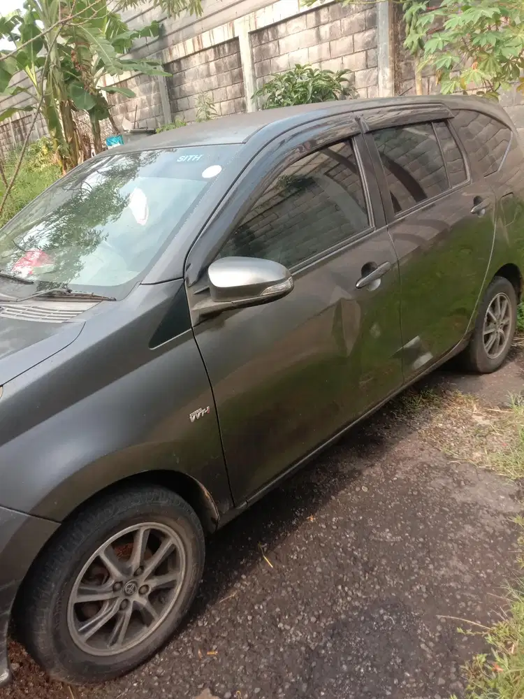 Toyota Calya 1.2G AT