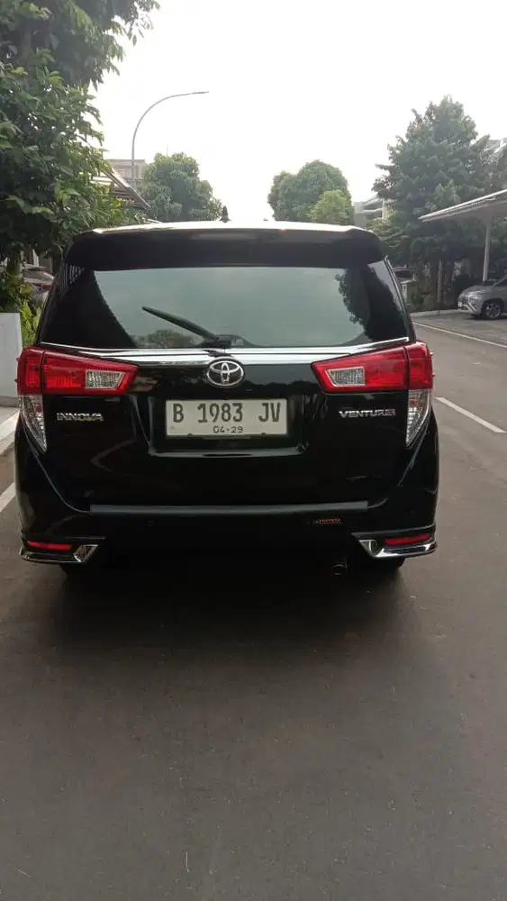 Toyota Kijang Innova 2019 Bensin