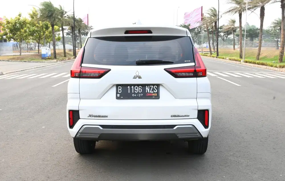 Xpander Ultimate 2022 Putih