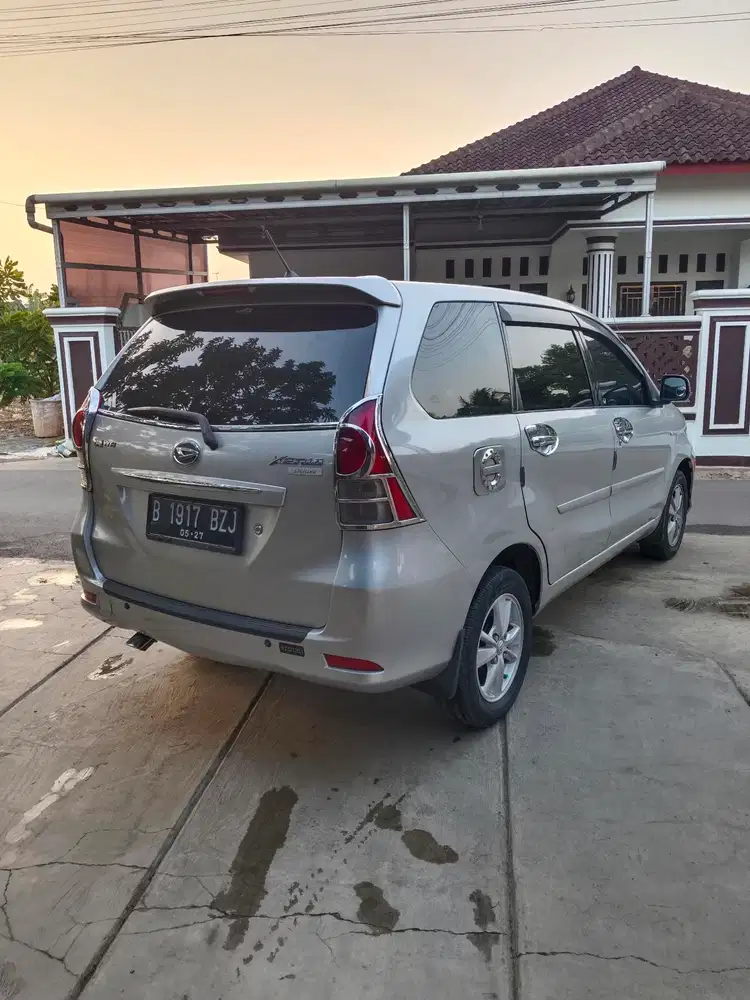 Daihatsu Xenia 2012 Bensin