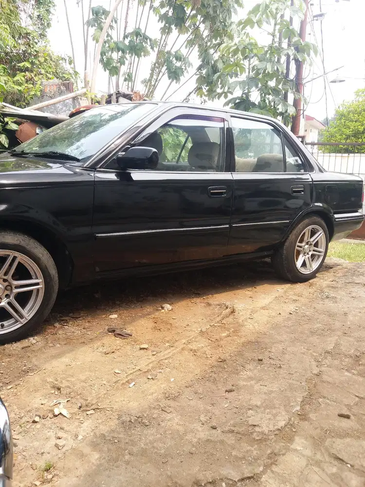 Toyota Corolla 1988 Bensin