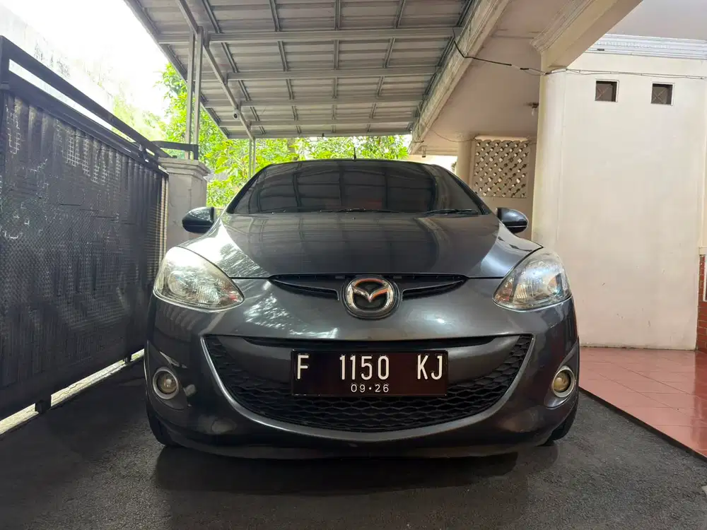 Mazda 2 2013 Bensin