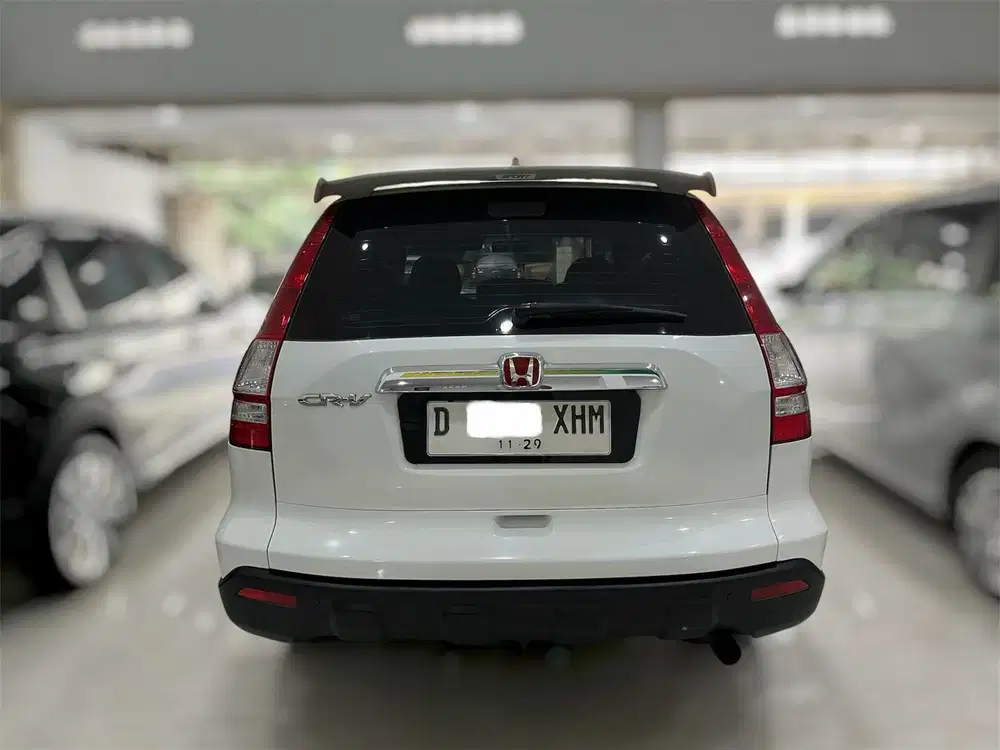 Honda CR-V 2009 matic 2.4 putih CRV mulus