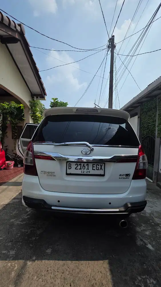 Toyota Kijang Innova 2014 Bensin