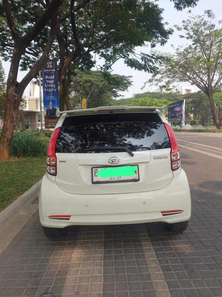 Daihatsu Sirion 2012 istimewa