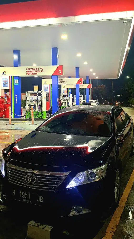 Toyota Camry V 2.5 2011 New Facelift Bensin