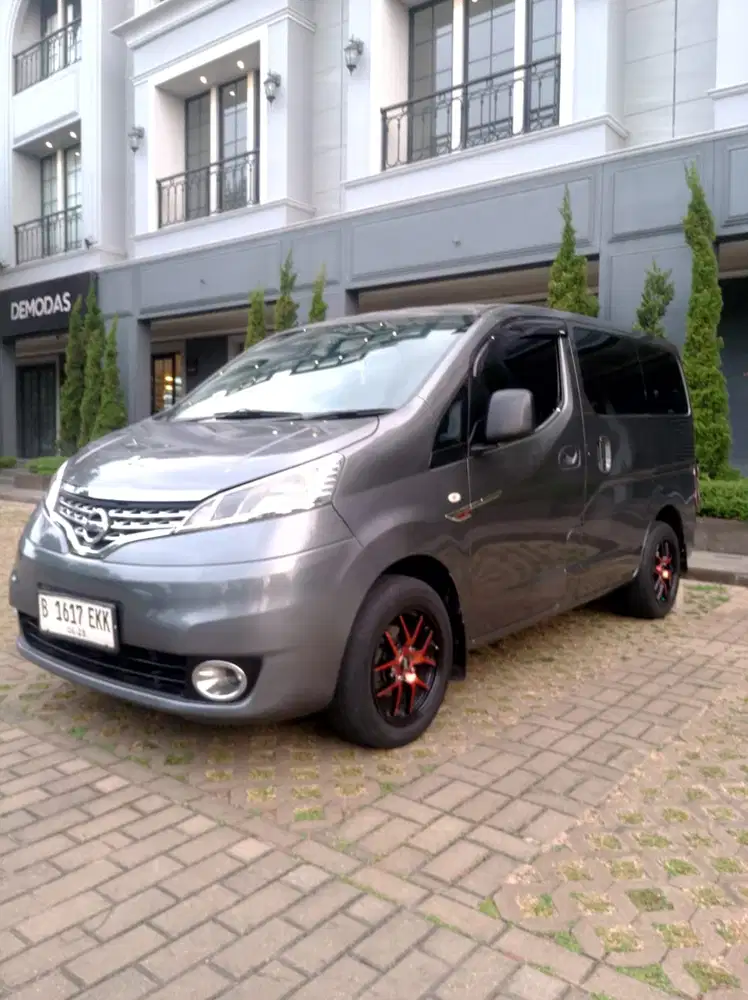 Nissan Evalia 2013 Bensin