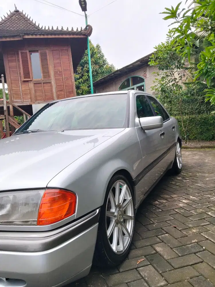 Mercedes-Benz C200 1997 Bensin
