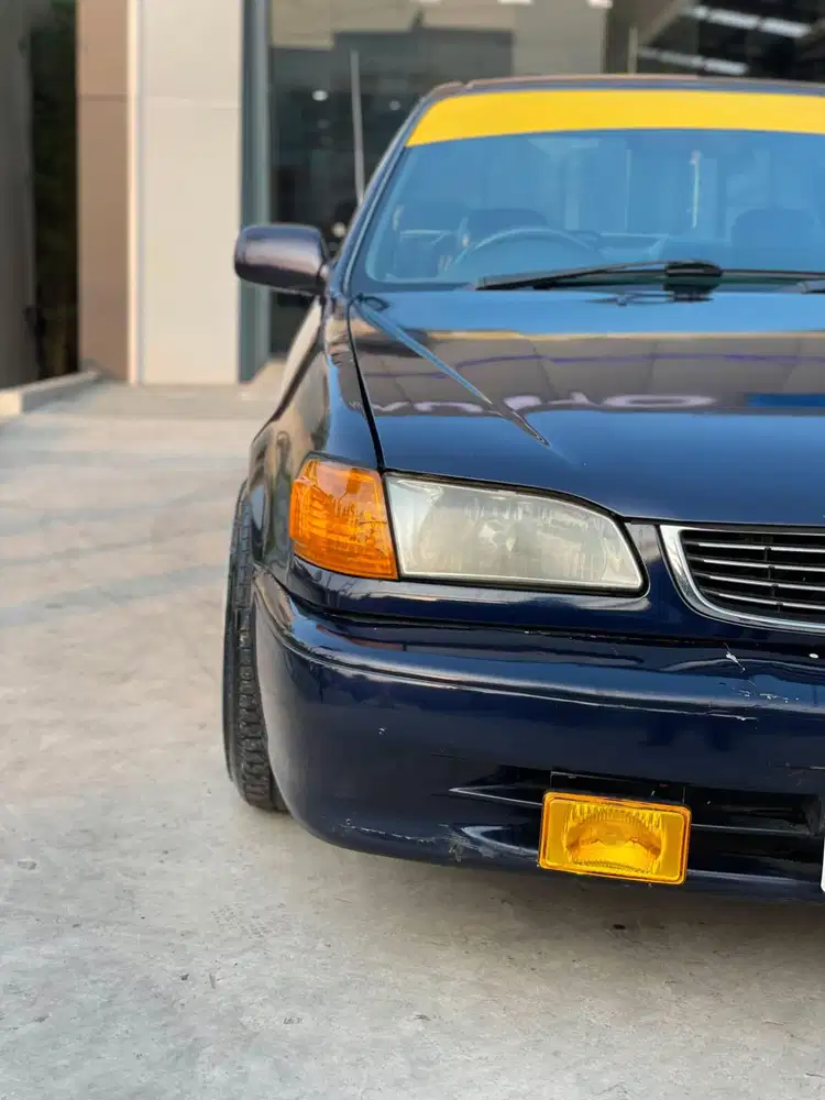 Toyota Corolla 2000 Bensin