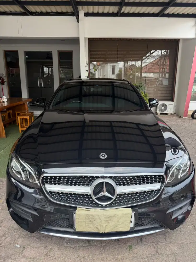 Mercedes-Benz E300 2017 Bensin